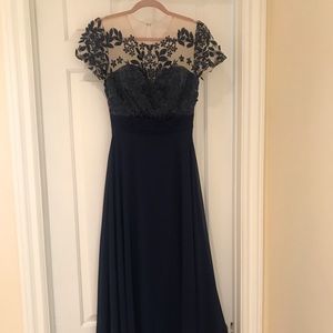 JS Collections formal full length dress, size 6